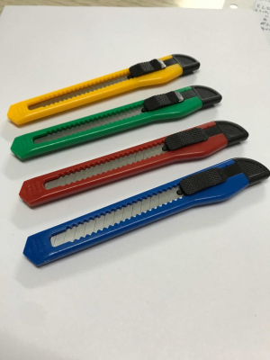 Cutter Toyo 09Mm Sx 5