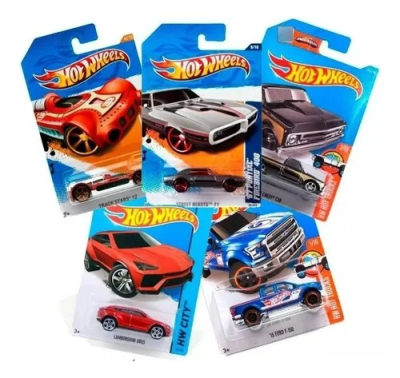 Hot Wheels Auto *1 C4982