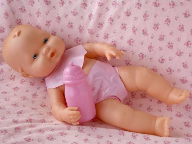 Baby Noni Con Mamadera 617